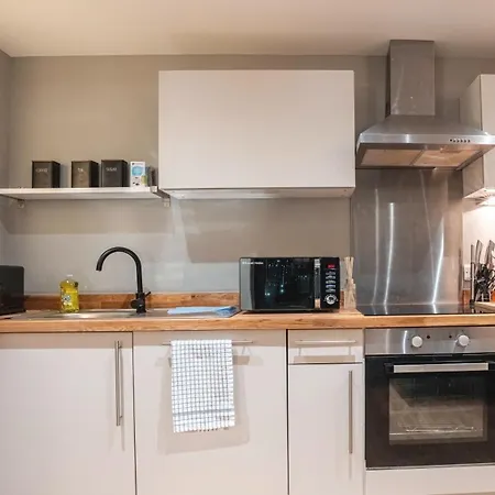 Penthouse - Sleeps 8 - Skyline View 公寓 利兹