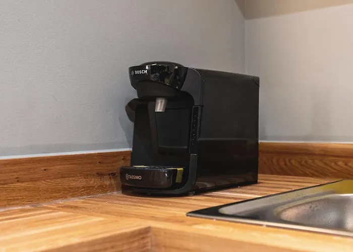 Penthouse - Sleeps 8 - Skyline View *