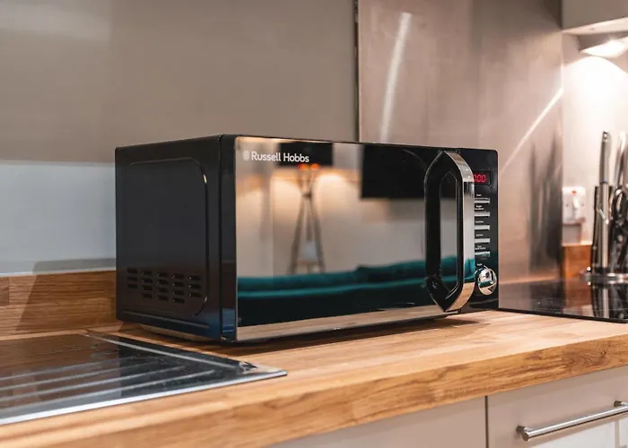 Penthouse - Sleeps 8 - Skyline View